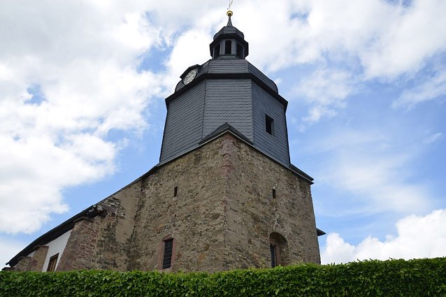 Bild: Die Kirche in Rotha ist der Heiligen Juliana geweiht. Den Namen entdeckte J&uuml;rgen Pichl in einer alten Urkunde.