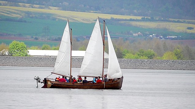 Bild: Zum Hafenfest wird es auch wieder "Segeln f&uuml;r Alle" geben