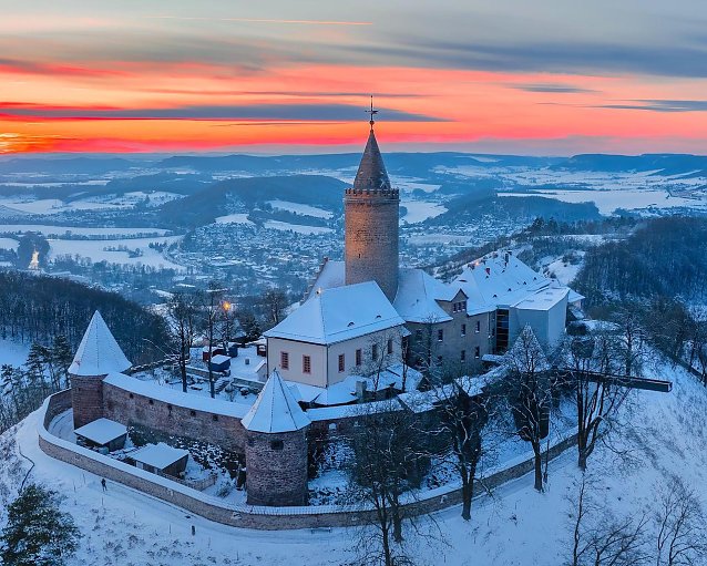 Bild: Sonnenuntergang an der Leuchtenburg