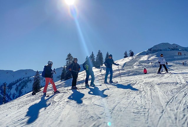 Bild: Skifahren macht Spa&szlig;, doch ein Unfall ist schnell passiert.