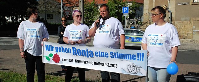 Bild: Keine Gewalt gegen Kinder gefordert