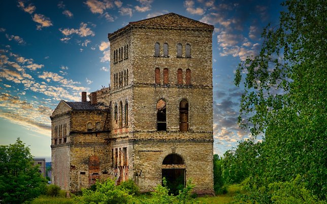 Bild: Der Malakowturm Helbra