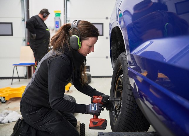 Bild: Reifenwechsel