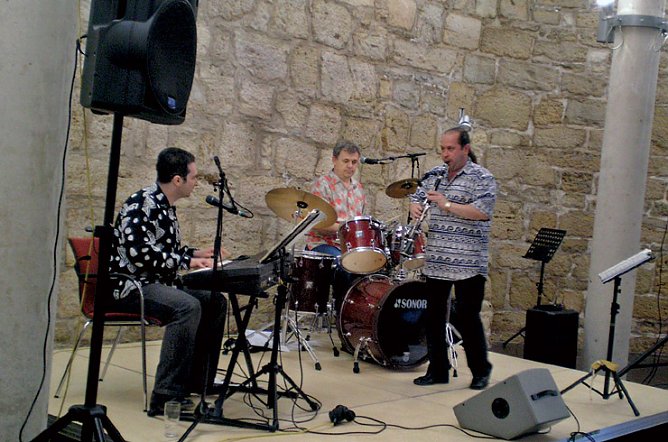 Die Klezmer-Gruppe OKNA aus Dresden (Foto: Archiv Landesmusikakademie)