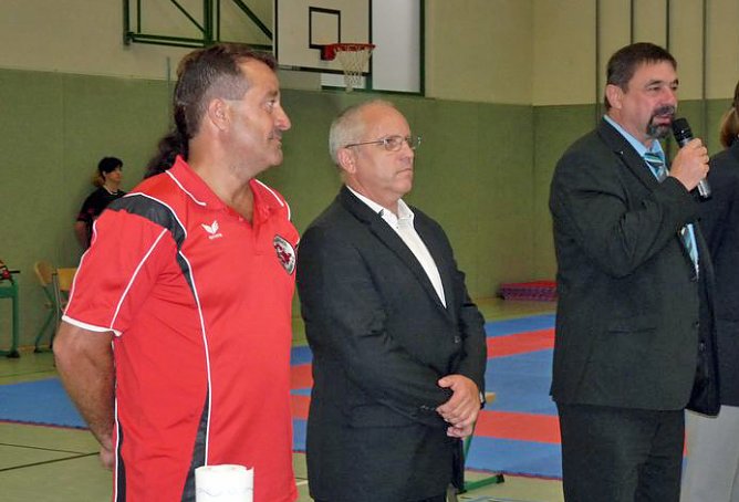 Meisterschaften im Karate (Foto: Karl-Heinz Herrmann) Meisterschaften im Karate (Foto: Karl-Heinz Herrmann)