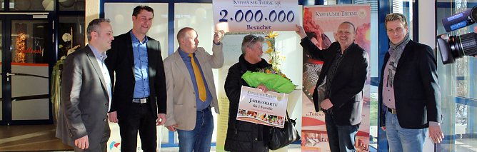 2 Millionste Besucher in der Kyffh&auml;user-Therme begr&uuml;&szlig;t! (Foto: Karl-Heinz Herrmann)