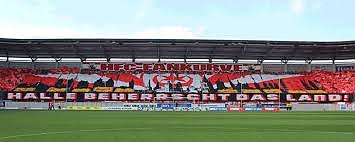 An Selbstbewusstsein mangelt es den Hallensern nicht. (Foto: calovo.de)