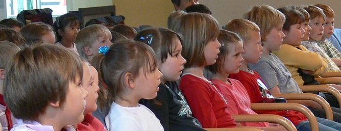 Fasziniert (Foto: K&uuml;hn)