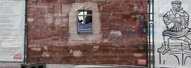 Wo ist denn "Luther"? Denkmal in Eisleben wird restauriert (Foto: bwi)