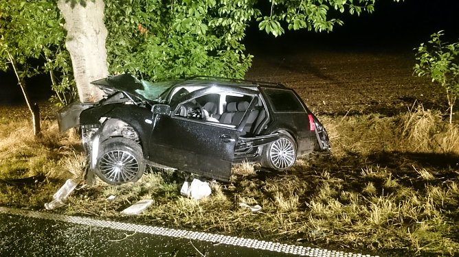 Das verunfallte Fahrzeug (Foto: Polizei)