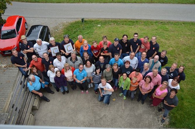 Gruppenfoto (Foto: FFw Helfta/Staub) Gruppenfoto (Foto: FFw Helfta/Staub)