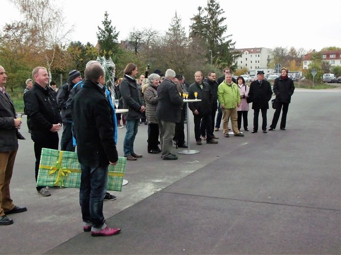 Gäste aus Politik und Wirtschaft (Foto: Brigitte Wischalla) Gäste aus Politik und Wirtschaft (Foto: Brigitte Wischalla)