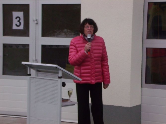 Landrätin Dr. Angelika Klein spricht zur Eröffnung (Foto: Brigitte Wischalla) Landrätin Dr. Angelika Klein spricht zur Eröffnung (Foto: Brigitte Wischalla)