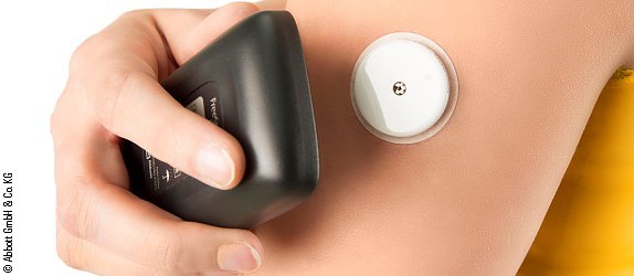 Das neue Gerät zur Blutzuckermessung (Foto: DAK) Das neue Gerät zur Blutzuckermessung (Foto: DAK)