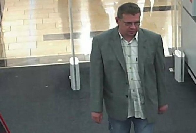 Wer kennt diesen Mann? (Foto: Landespolizeiinspektion Nordhausen) Wer kennt diesen Mann? (Foto: Landespolizeiinspektion Nordhausen)