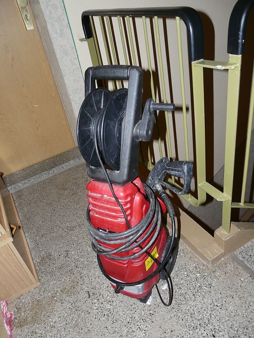 Gefundener Hochdruckreiniger (Foto: Polizei) Gefundener Hochdruckreiniger (Foto: Polizei)