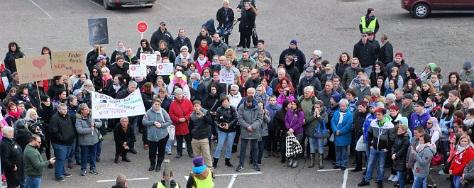 Kundgebung in Eisleben (Foto: Jochen Miche)
