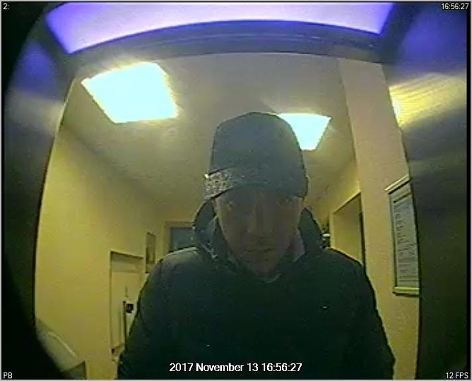 Wer kennt diesen Mann (Foto: Polizei MSH) Wer kennt diesen Mann (Foto: Polizei MSH)