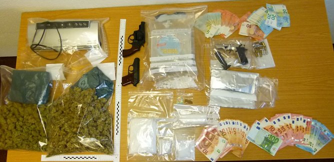 beschlagnahmte Mittel (Foto: Polizei MSH)