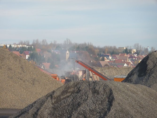 Deponie Freiesleben-Schacht (Foto: BUND Sachsen-Anhalt. ) Deponie Freiesleben-Schacht (Foto: BUND Sachsen-Anhalt. )