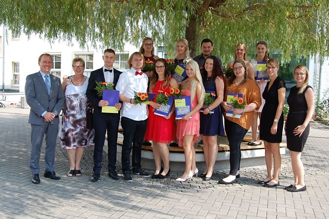 Erfolgreich examiniert (Foto: Dagmar Mansfeldt) Erfolgreich examiniert (Foto: Dagmar Mansfeldt)