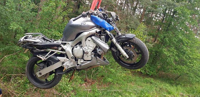 Motorradunfall am Kyffhäuser (Foto: Silvio Dietzel) Motorradunfall am Kyffhäuser (Foto: Silvio Dietzel)