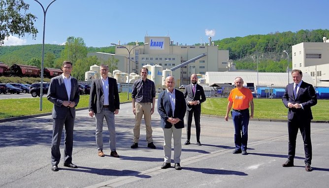 Hoher Besuch bei der Firma Knauf (Foto: CDU) Hoher Besuch bei der Firma Knauf (Foto: CDU)