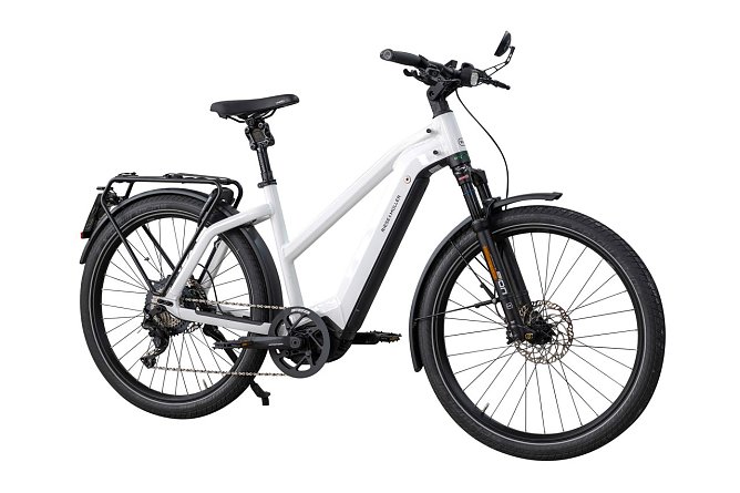 Testsieger ist das Charger3 Mix. Touring HS 2022 von Riese & M&uuml;ller. Gute Ausstattung und hoher Fahrkomfort konnten &uuml;berzeugen (Foto: TCS)