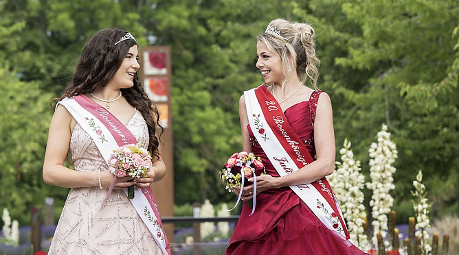 Die Majestäten im Rosarium (Foto: Europa-Rosarium) Die Majestäten im Rosarium (Foto: Europa-Rosarium)