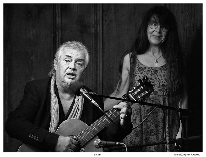 Das Künstlerehepaar Christiane und Mario Jantosch (Foto: Elisabeth Rawald) Das Künstlerehepaar Christiane und Mario Jantosch (Foto: Elisabeth Rawald)