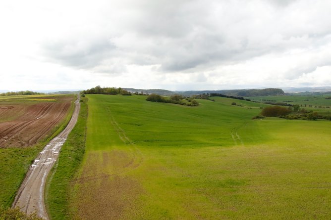 Es bleibt die nächsten Tage ungemütlich.(Symbolbild) (Foto: Archivfoto: agl) Es bleibt die nächsten Tage ungemütlich.(Symbolbild) (Foto: Archivfoto: agl)