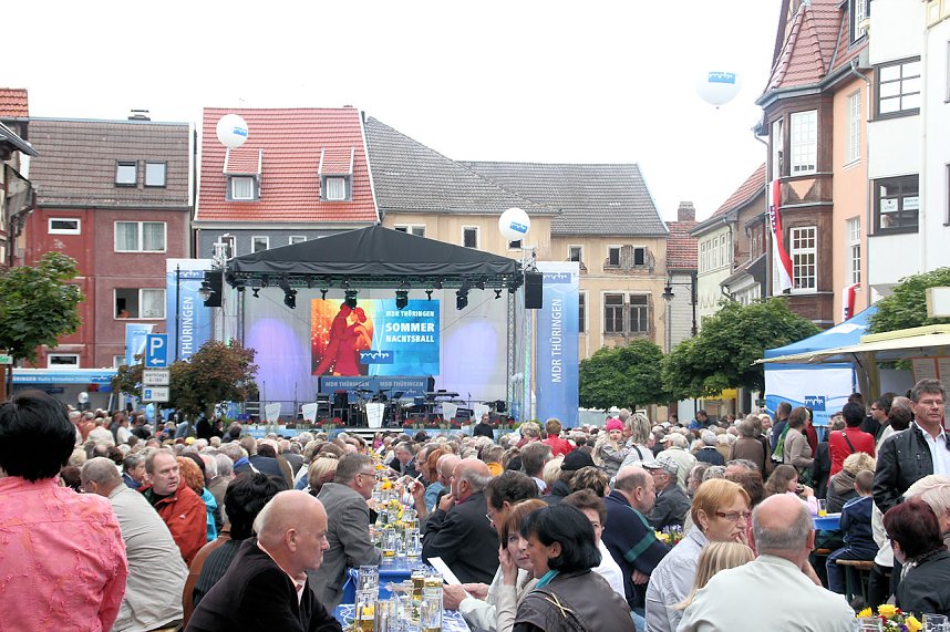 Am Zierbrunnen getanzt