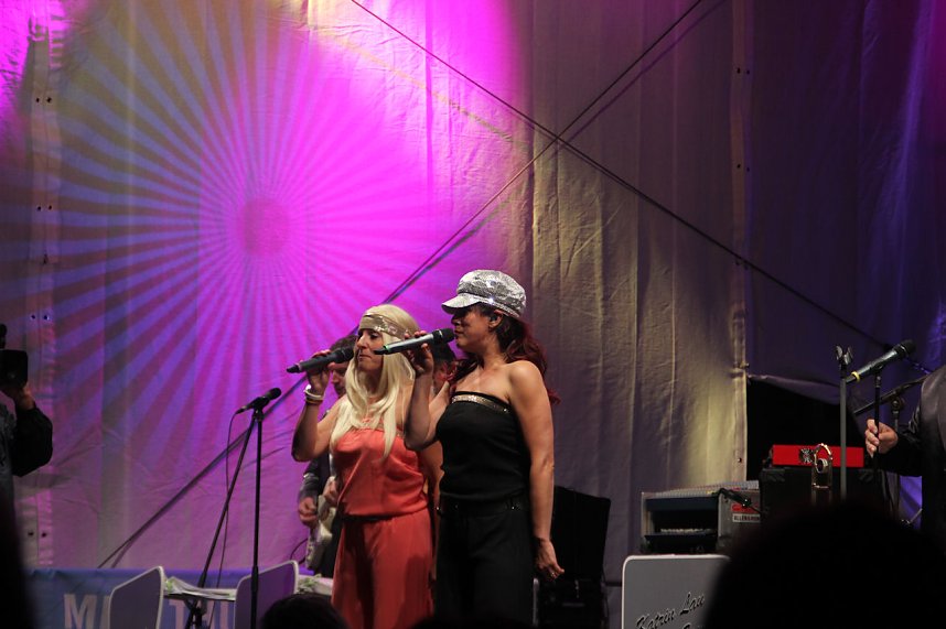 Am Zierbrunnen getanzt