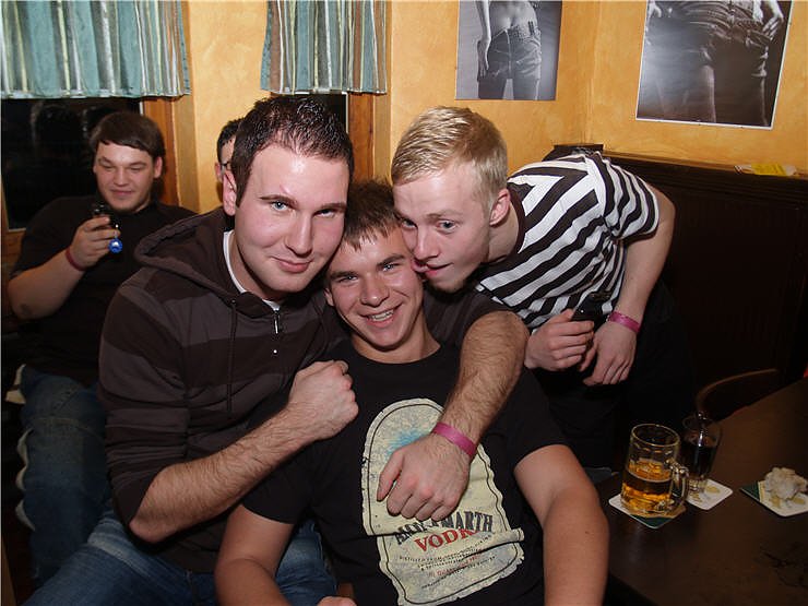 Halloween Party Nordhausen: Fris&ouml;r Jones, Grease, Destille, Schabernack