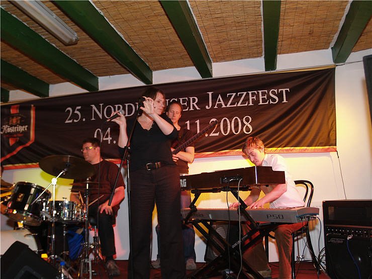 Halloween Party Nordhausen: Fris&ouml;r Jones, Grease, Destille, Schabernack