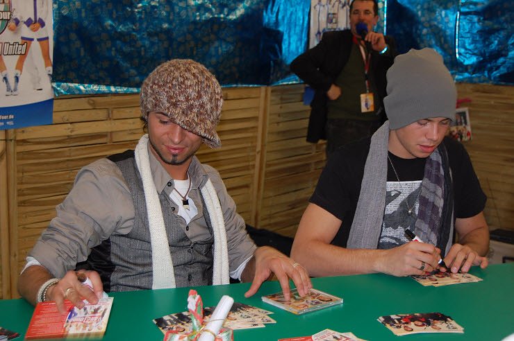 Autogrammstunde beFour in Nordhausen. nnz-City Scout on Tour