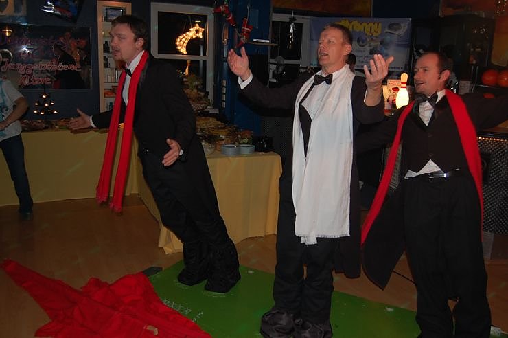 Weihnachtfeier im Starbowling Nordhausen. NNZ-City Scout on Tour