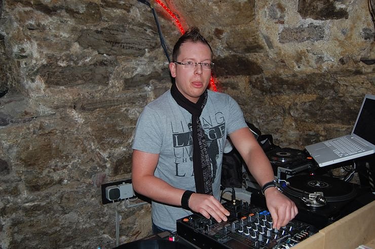 Weihnachtsparty im Amelie. NNZ-City Scout on Tour