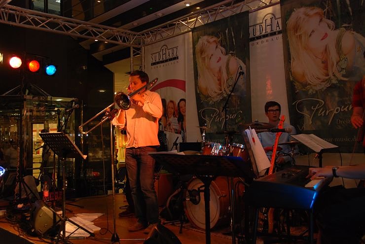 1. Moonlightshopping im Jahr 2009 S&uuml;dharz Galerie Nordhausen.