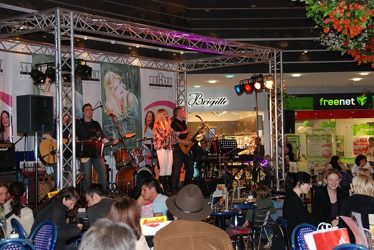 1. Moonlightshopping im Jahr 2009 S&uuml;dharz Galerie Nordhausen.