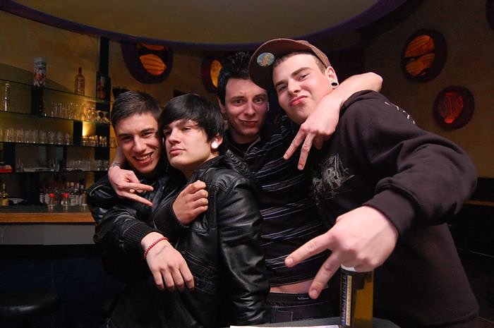 Schools Out Party in der Webe