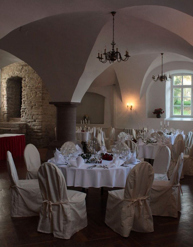 Der Kaiser Otto-Saal im Schloss Wallhausen. Ob der Kaiser so nobel tafelte?