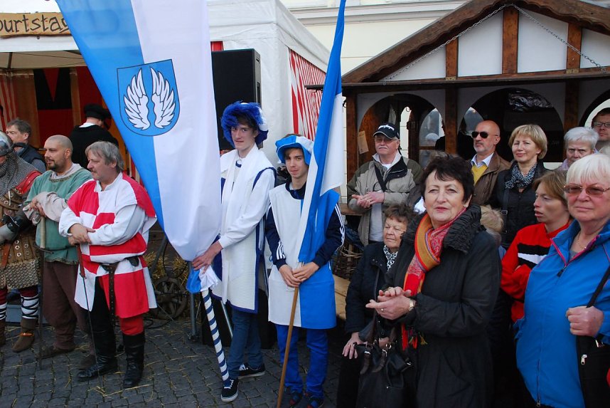 Blau und Wei&szlig; - die Farben des Lebens und der Reinheit sind die Farben der Lutherstadt.