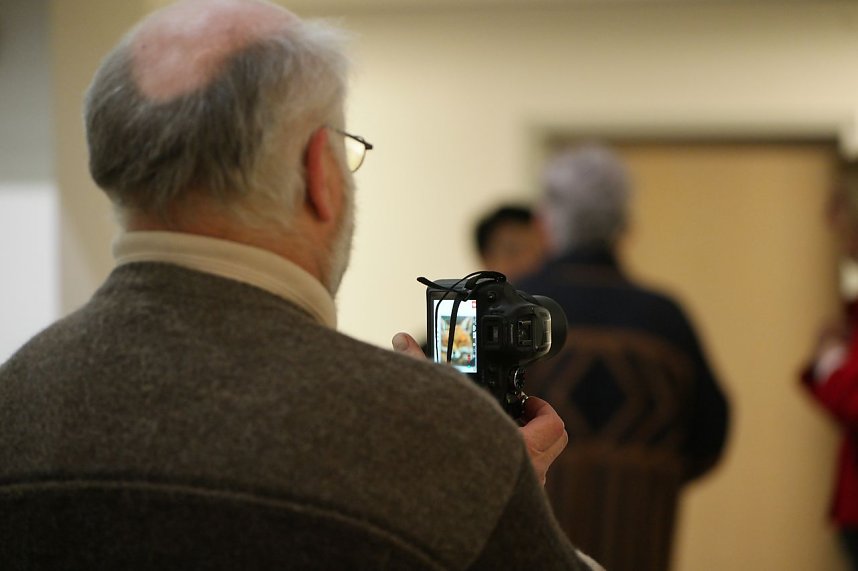 Roter Faden in der Galerie in der Kreissparkasse Nordhausen