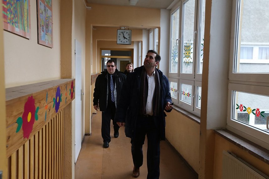 Hier in Blankenheim k&ouml;nnten M&auml;dchen und Jungen unterrichtet werden. Gegebenenfalls auch die erste und zwei Klasse in einem Raum, schl&auml;gt FDP-Spitzenkandidat Frank Sitta vor.