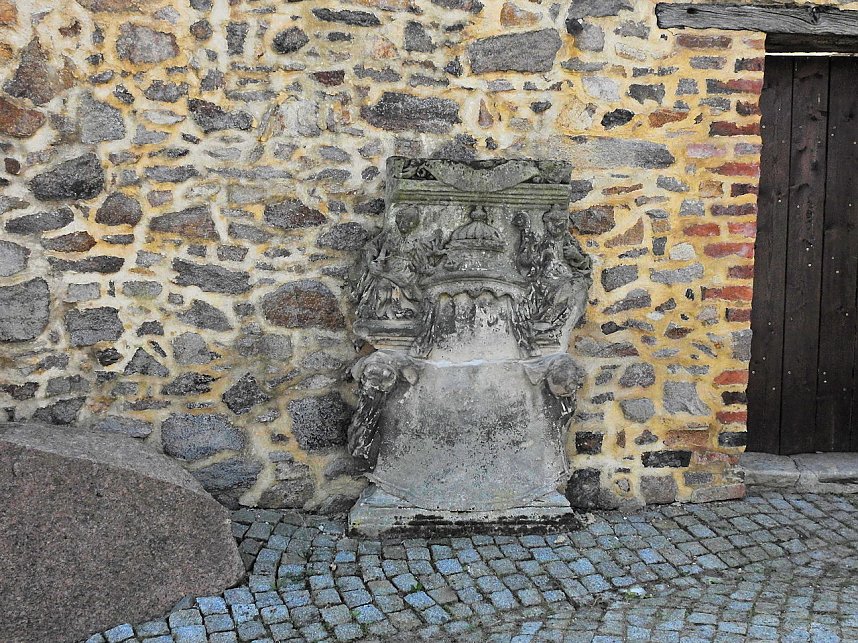 Peter Blei besuchte dieses mal die Burg Z&ouml;rbig