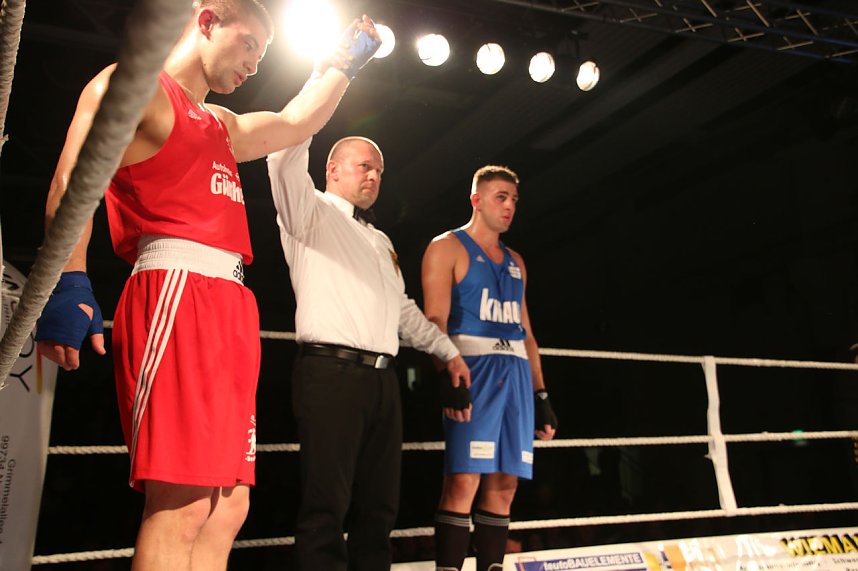 Grandiose Boxnacht in Nordhausen