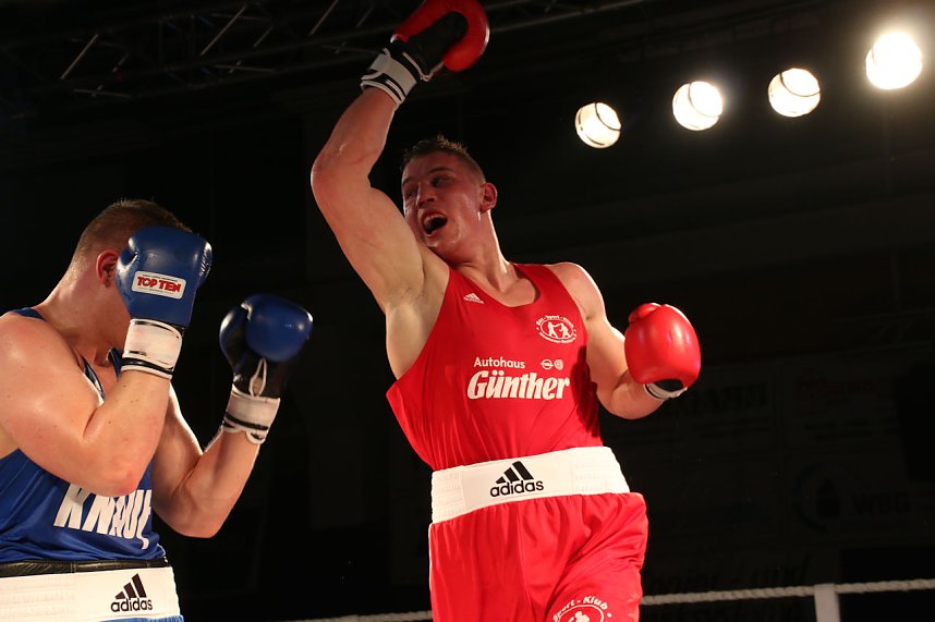 Grandiose Boxnacht in Nordhausen