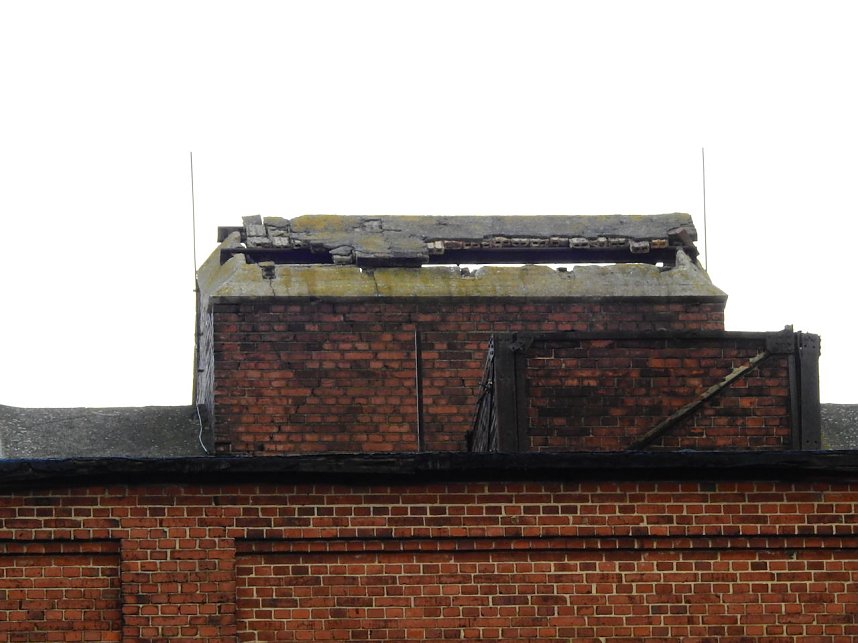 Peter Blei in der Brikettfabrik