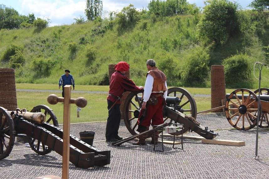 Gro&szlig;e Parade auf dem Dickkopf